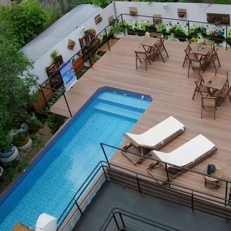 Decking Kolam Renang 2