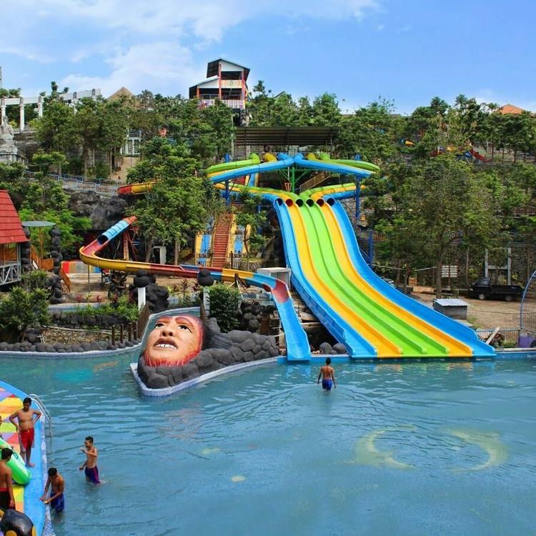 Kolam Renang Waterpark 4